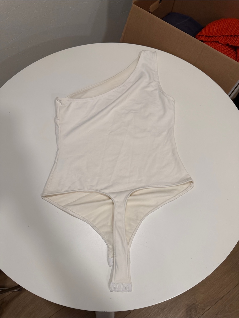Asymmetrical White One-Shoulder Bodysuit - Picture 2 of 3